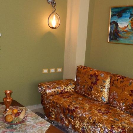 Down Town Luxury Apartment Sarandë Exterior foto